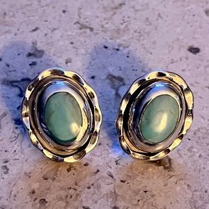 Navajo Turquoise & 925 Stamped Sterling Silver Oval Vintage Post Earrings